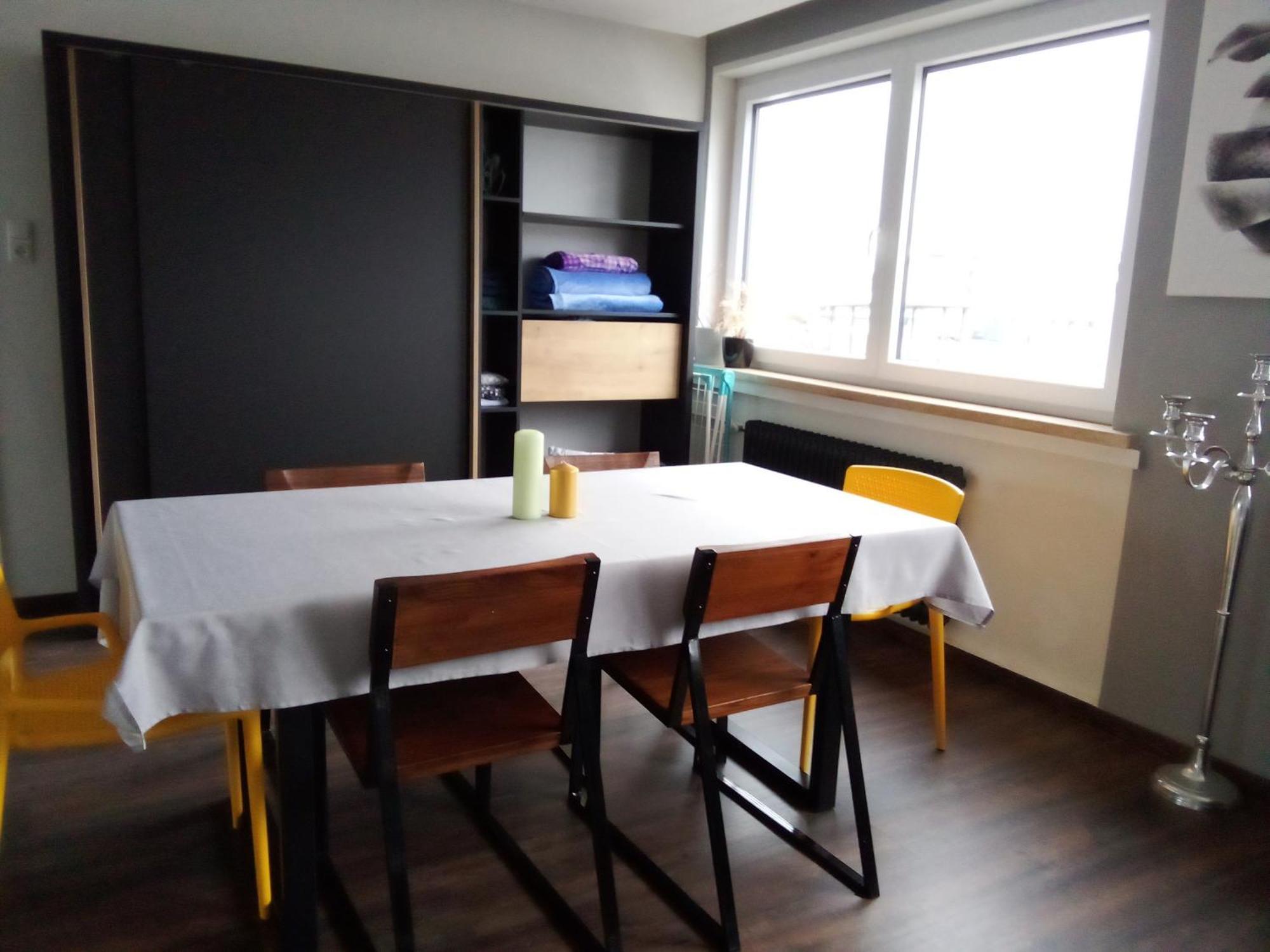 Apartments - Geraeumige 95 Qm Mit Balkon Augsburg Exteriör bild