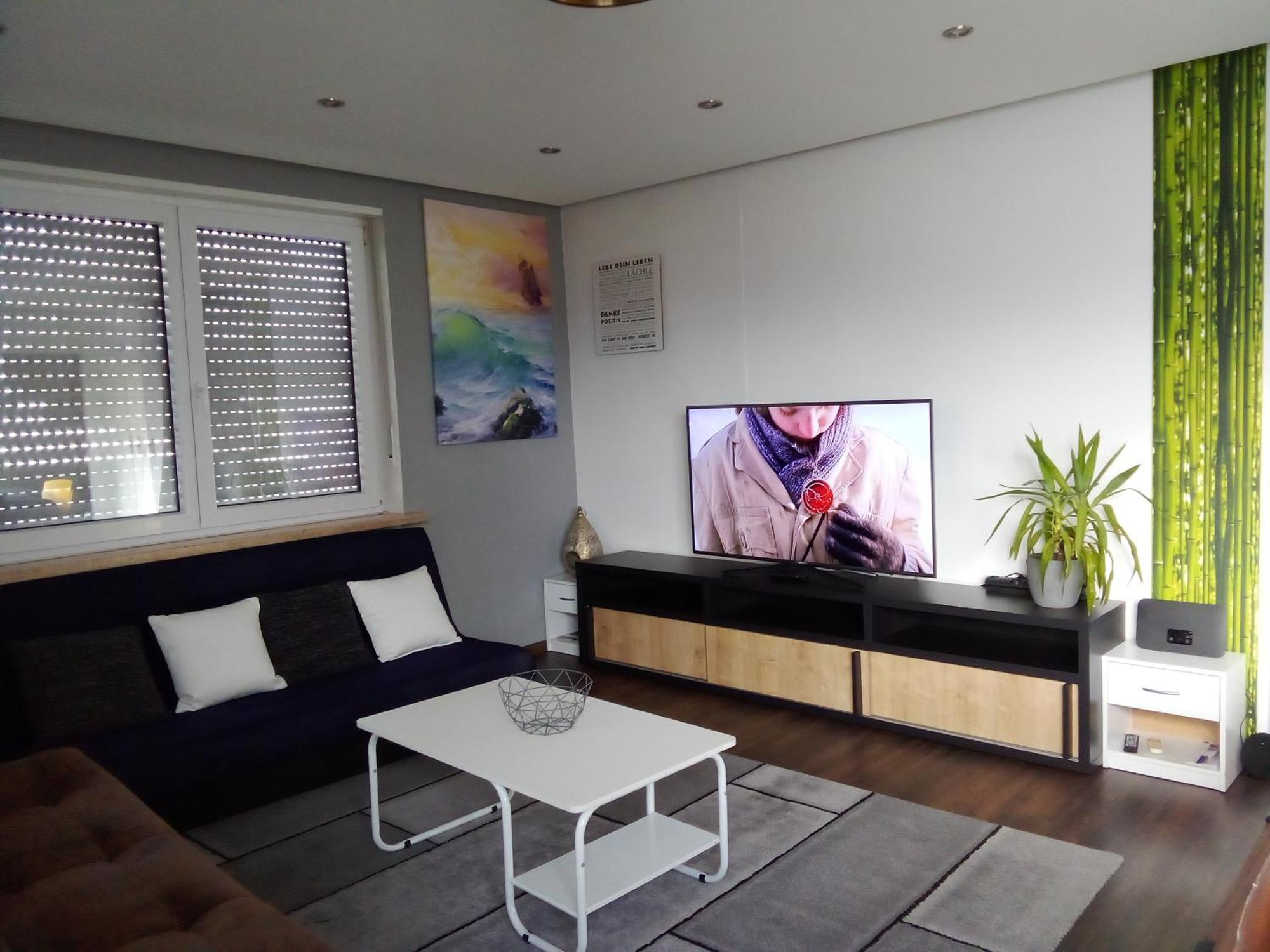 Apartments - Geraeumige 95 Qm Mit Balkon Augsburg Exteriör bild