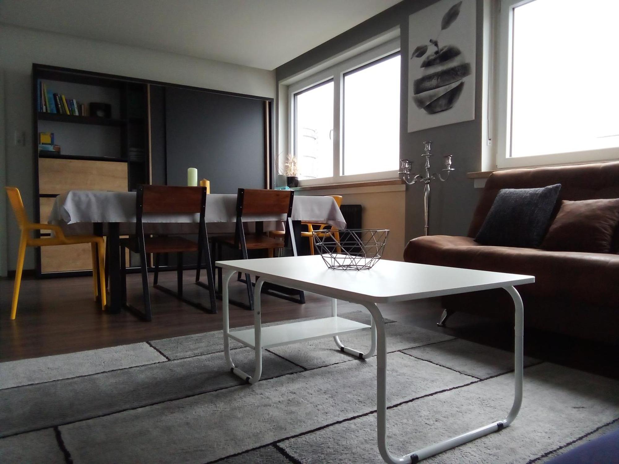 Apartments - Geraeumige 95 Qm Mit Balkon Augsburg Exteriör bild