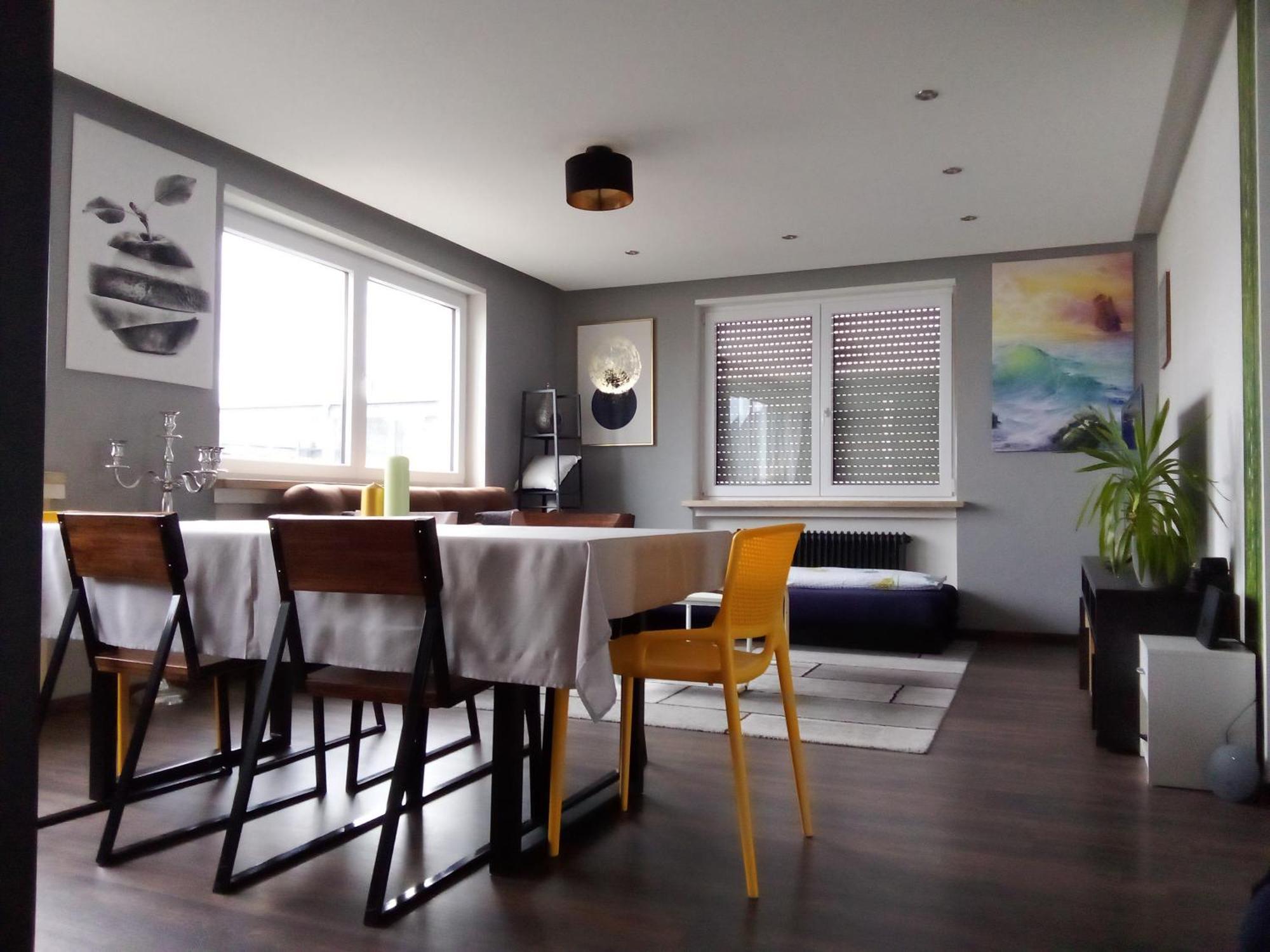 Apartments - Geraeumige 95 Qm Mit Balkon Augsburg Exteriör bild