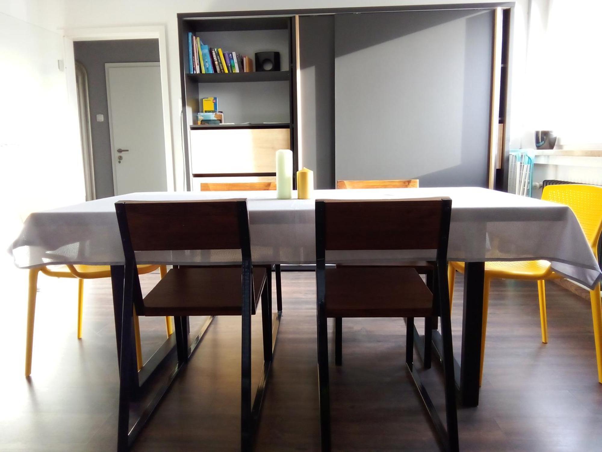 Apartments - Geraeumige 95 Qm Mit Balkon Augsburg Exteriör bild